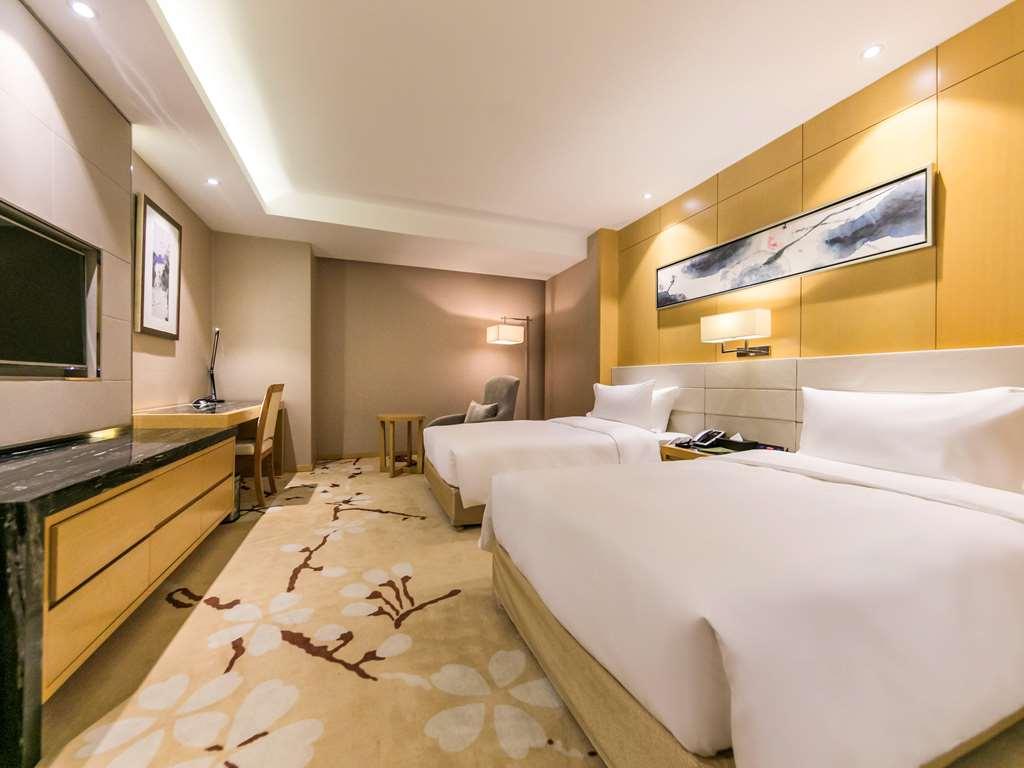 Mercure Beijing Chang An West Hotel Room photo